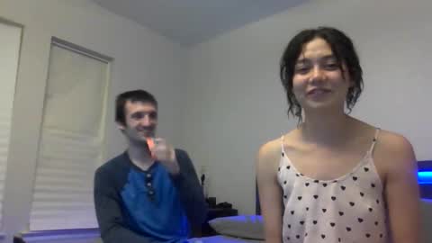 affie_ online show from March 15, 6:51 am