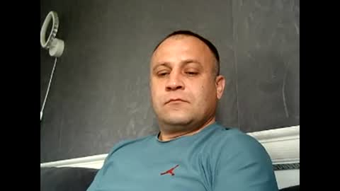 Sasha online show from April 9, 6:30 am