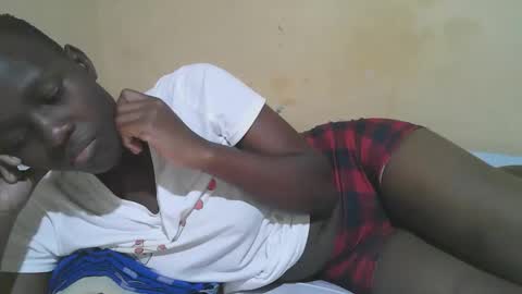 african_pussy2 online show from November 12, 7:05 pm