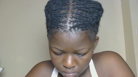 african_sluttygal online show from December 22, 3:46 am