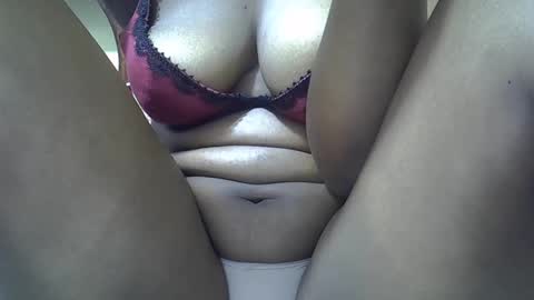 africanngirl online show from December 26, 8:18 am