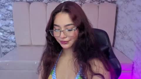 afrodita_wild_v online show from December 20, 9:11 pm