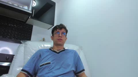 AGAR online show from December 3, 7:49 am