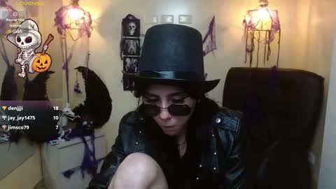 Kimberly online show from October 31, 1:55 pm