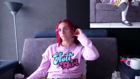 Agata Collinss online show from September 28, 8:40 pm