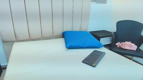 AGATHA online show from October 2, 2:27 pm