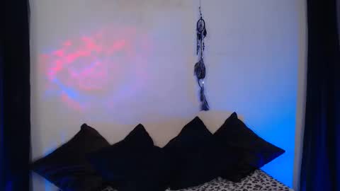 Snapshot of agathatenebris chatting on October 17, 7:07 pm Agatha Tenebris online show from October 17, 7:07 pm