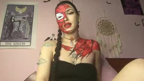 Moon online show from January 9, 2:33 am