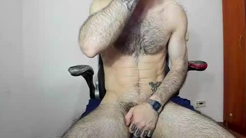 Agustin online show from February 26, 5:05 pm