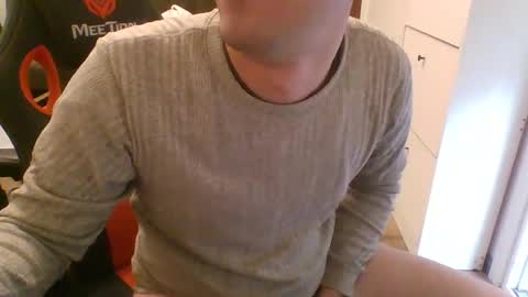 Agusboy97 online show from May 7, 3:19 pm
