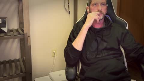 AhShucks online show from April 21, 3:13 am