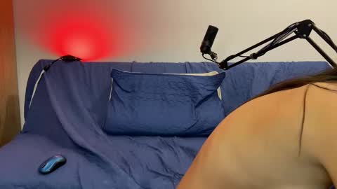 AHSLEY online show from February 28, 3:48 pm