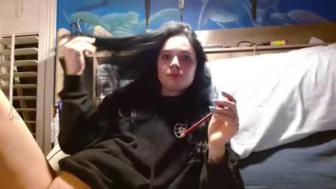 Kat online show from March 25, 2:40 am