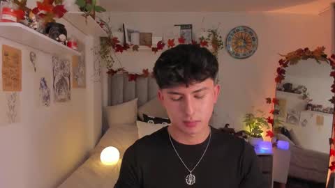 A H  online show from November 14, 12:57 am