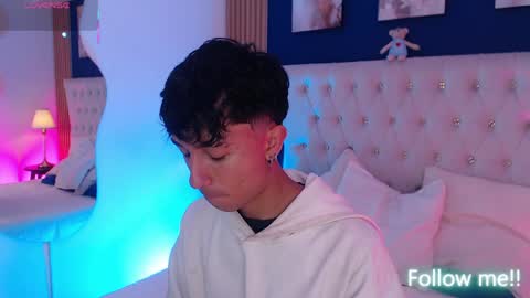 Aiden online show from April 6, 12:50 pm