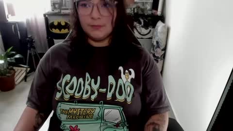 Catalina online show from April 6, 2:18 pm