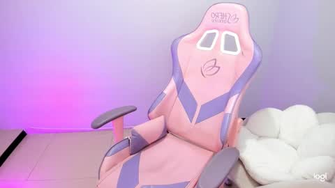 Ailee Hyuga online show from March 10, 3:20 pm