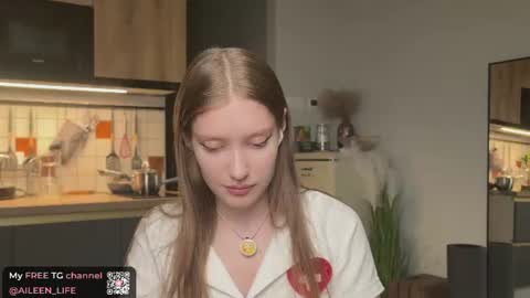 Aileen online show from June 19, 7:53 pm