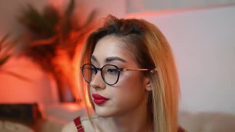  Aileen  online show from February 19, 10:09 pm