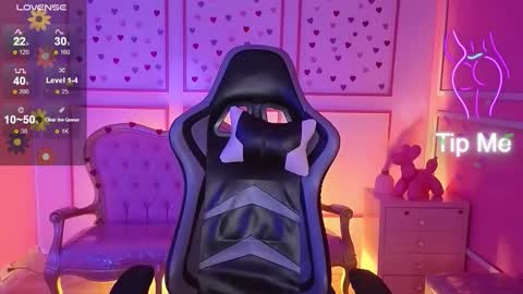 Snapshot of ailen_t_ chatting on October 3, 3:15 am ailen online show from October 3, 3:15 am