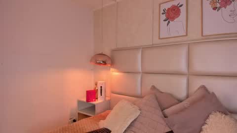 Aily Yozuko online show from October 7, 2:51 am