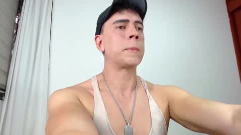 IAN online show from March 4, 9:22 pm