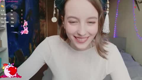 Snapshot of aira_aetheria chatting on September 23, 11:48 am Diva Aira of the Ethereal Fairies online show from September 23, 11:48 am