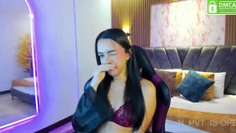 Aisha  online show from May 26, 11:38 am