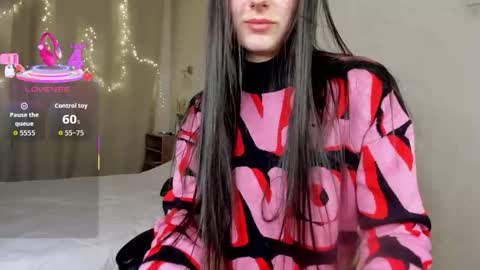 Aisha online show from February 15, 9:35 pm