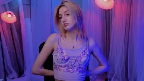 aishiro online show from November 20, 6:01 am