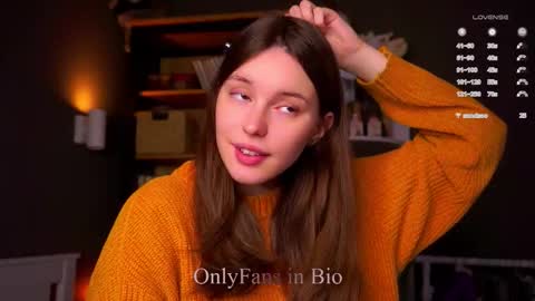 Aliza online show from December 16, 1:24 am