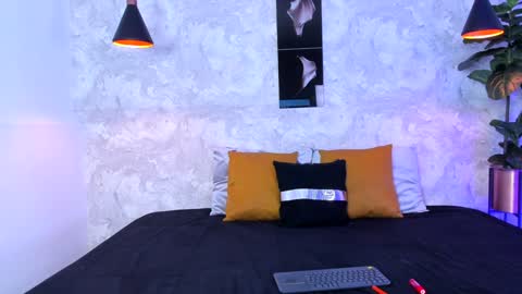 Snapshot of aitana_baker_ chatting on December 10, 8:30 am little aitana  online show from December 10, 8:30 am