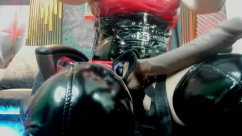 Miss Tatiana Independent Chaturbate Model online show from March 7, 2:11 am