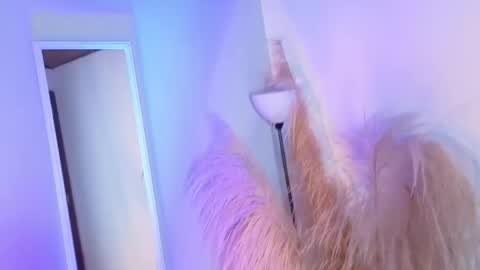 Aitana Garcia online show from May 11, 4:04 pm