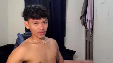 aj_daksxx online show from May 5, 5:30 pm