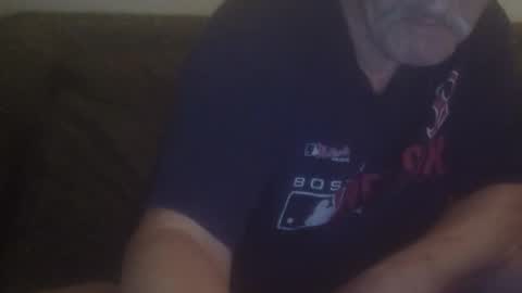 ajames6961 online show from April 28, 9:41 pm