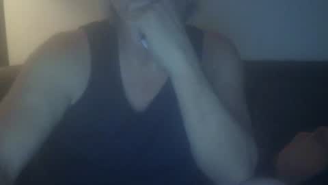 ajames6961 online show from June 18, 1:49 pm