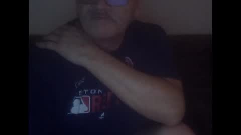 ajames6961 online show from April 27, 6:16 pm