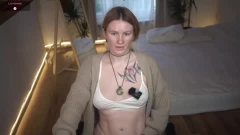 Akaneiro online show from January 6, 1:30 pm