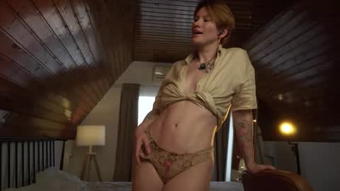 Akaneiro online show from October 21, 2:21 pm