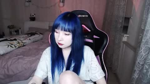 akirahartyx online show from November 3, 3:57 pm