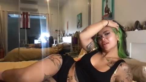 Akira Zay online show from December 21, 8:32 am