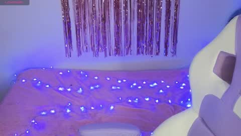 alahia online show from March 5, 11:38 pm