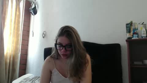 alaina_blessed online show from November 18, 7:50 pm