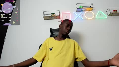 alan_blacke online show from November 22, 1:09 pm