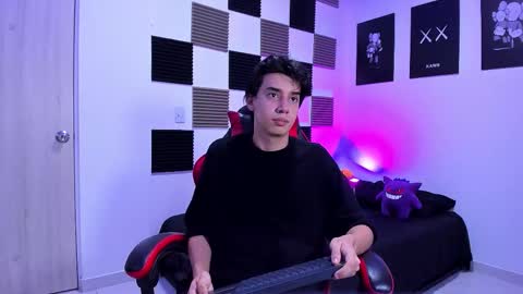 Alan Boy online show from March 27, 2:39 am