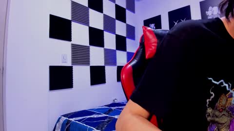 Alan Boy online show from November 26, 1:52 pm