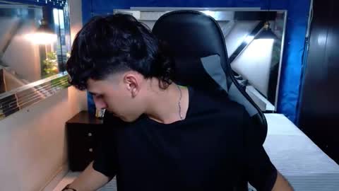 alan del reyy online show from February 24, 3:42 am