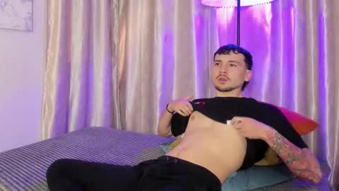 Alan Noir online show from March 12, 11:58 am