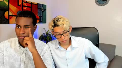 Alan and Criss - WE JUST FRIENDS WITH BENEFITS BOTH VERS online show from January 16, 9:40 pm